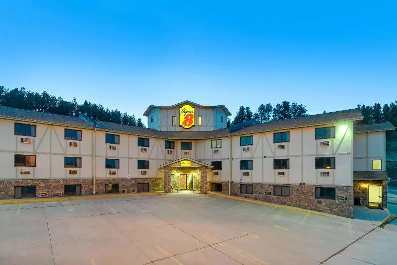 Motel Super 8 By Wyndham Hill City/mt Rushmore/ Area