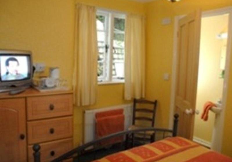 بنسيون Hillside House  Guest House