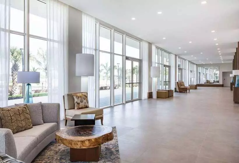 هتل Embassy Suites By Hilton Aruba Beach Resort