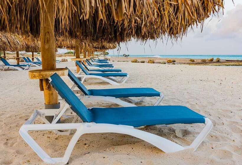 هتل Embassy Suites By Hilton Aruba Beach Resort