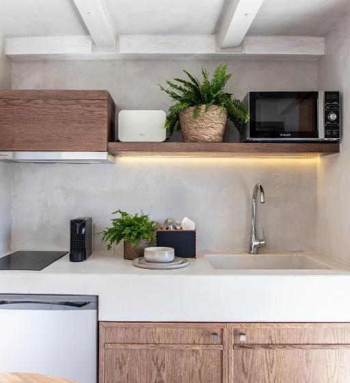 فندق The Sand Suites Adults Only