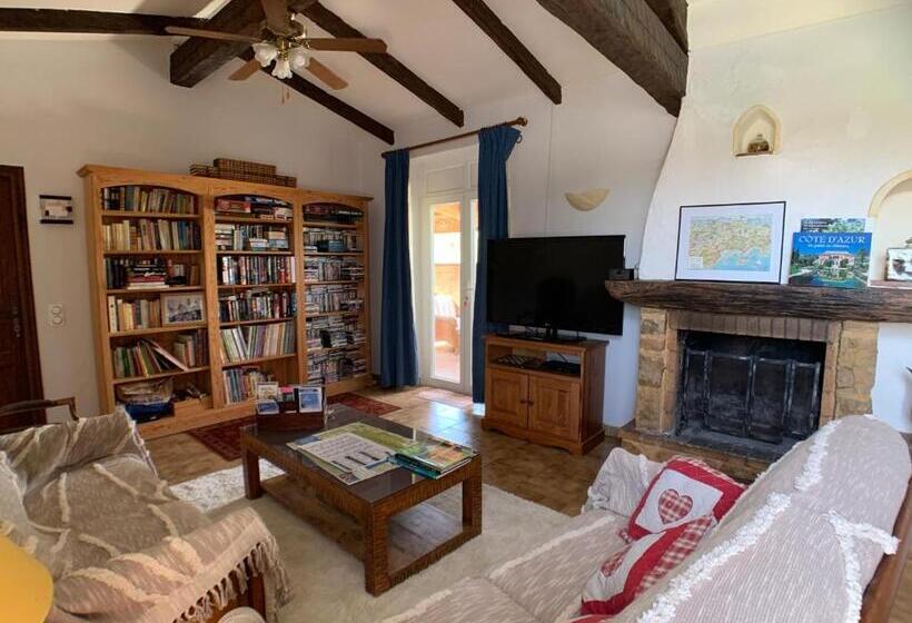 ベッドアンドブレックファースト Villa La Rose Des Vents