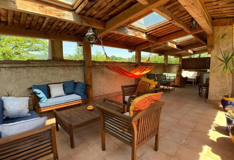 ベッドアンドブレックファースト Villa La Rose Des Vents