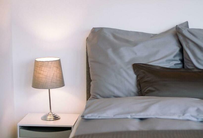 Gohlke L.o.f.t. Apartments