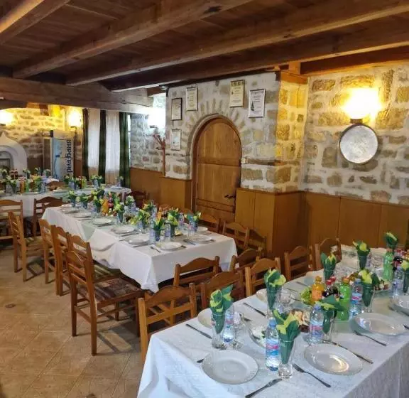 ペンション престиж