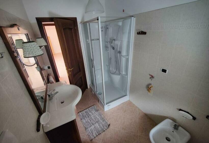 ペンション Affittacamere Montepiano