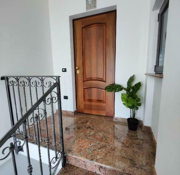 ペンション Affittacamere Montepiano