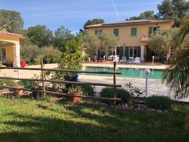 민박 Domaine Sagittaires