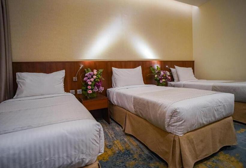 Отель Emaar Elite