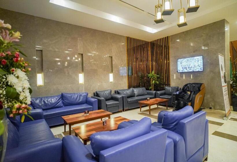 Отель Emaar Elite