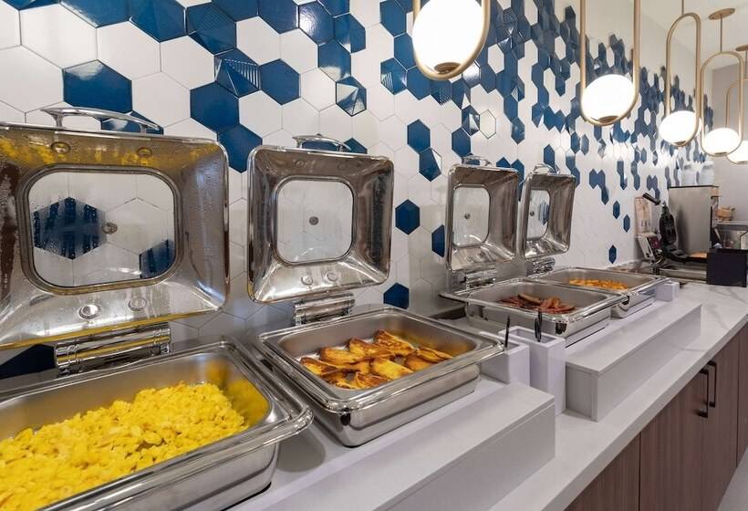 酒店 La Quinta Inn & Suites By Wyndham Galt Lodi North