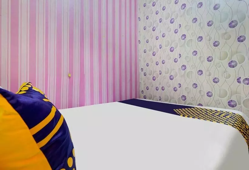 Hotelli Oyo Homes 91156 Eco Tourism Big Farmer Desa Kertawangi Syariah