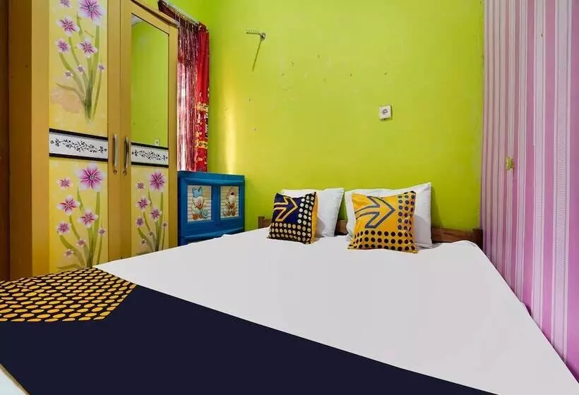 Hotelli Oyo Homes 91156 Eco Tourism Big Farmer Desa Kertawangi Syariah