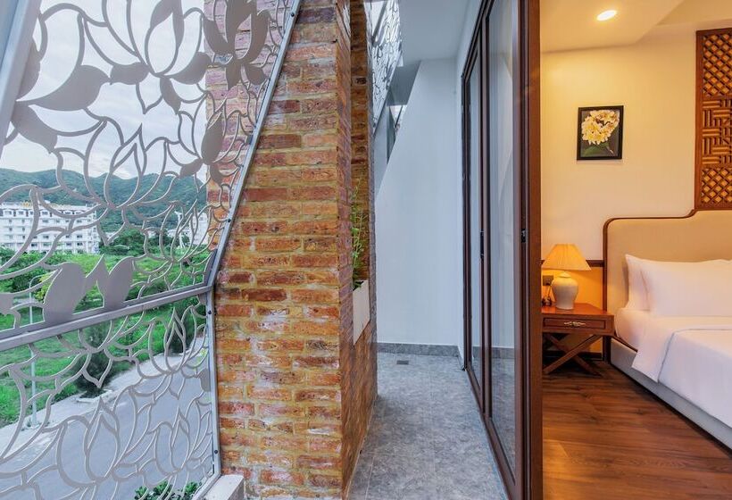 هتل Boutik Cham Nha Trang