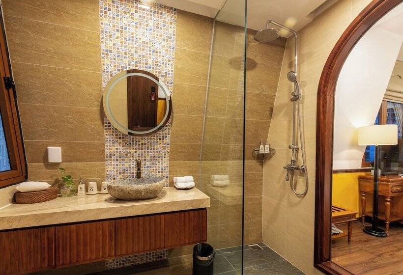 هتل Boutik Cham Nha Trang