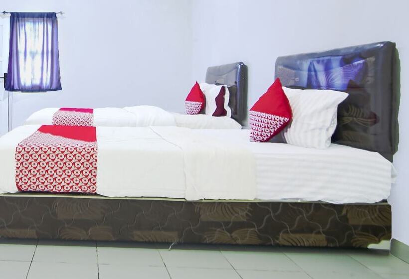 Отель Oyo 91127 Wisma Sukajadi Syariah