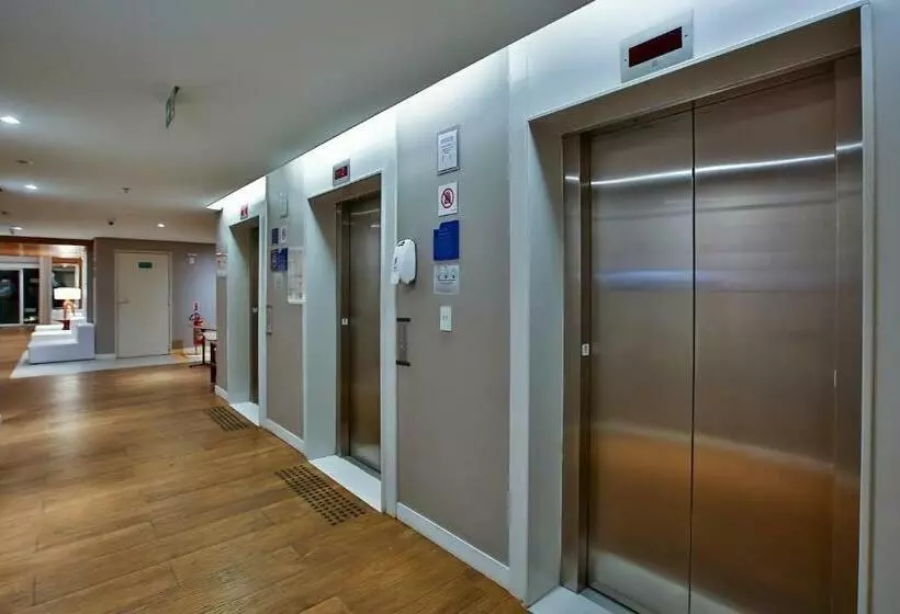 ホテル True América Apart