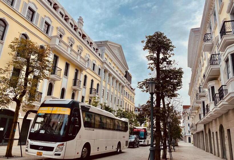 Minh Chau Hotel & Coffee