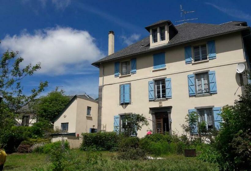 膳宿费 Les Andalouses