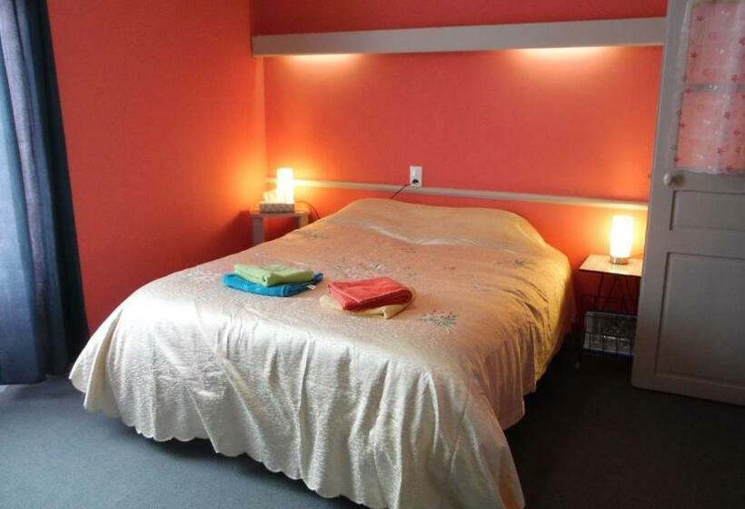 膳宿费 Les Andalouses