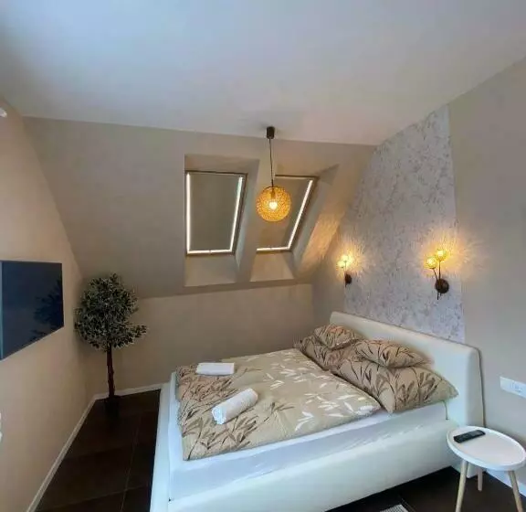 Majatalo Villa Corner