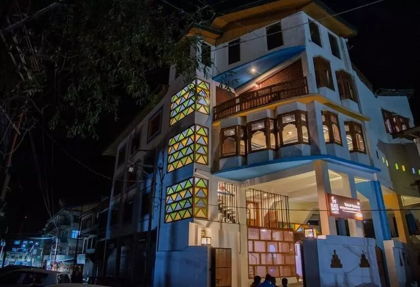 ホテル Black Sheep Bed And Breakfast