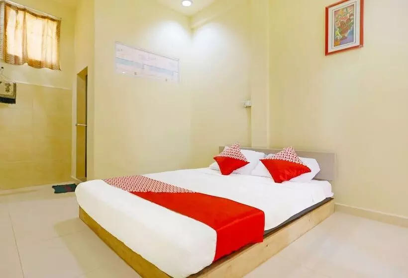 هتل Wisma Pinggir Mitra Reddoorz