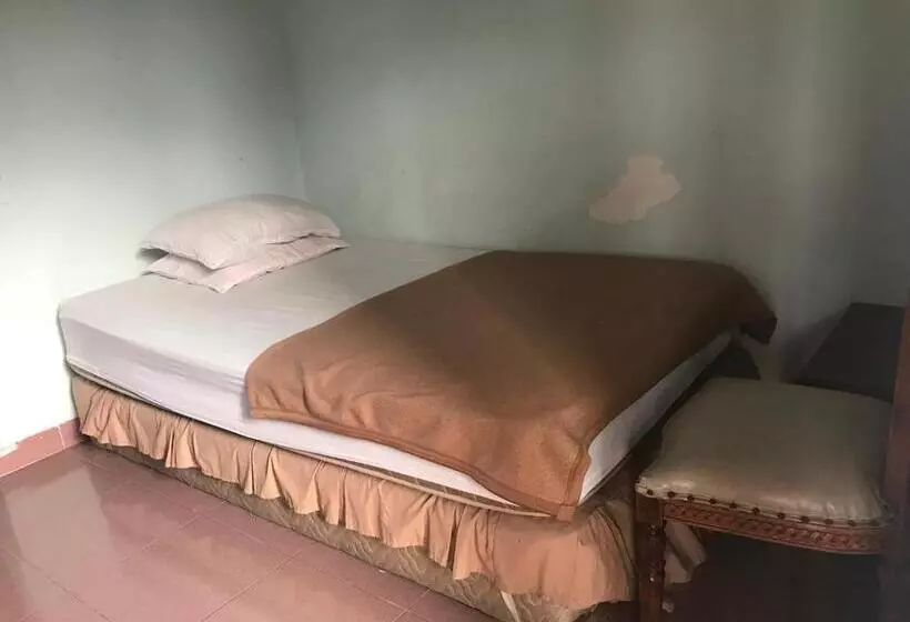 هتل Wisma Pinggir Mitra Reddoorz