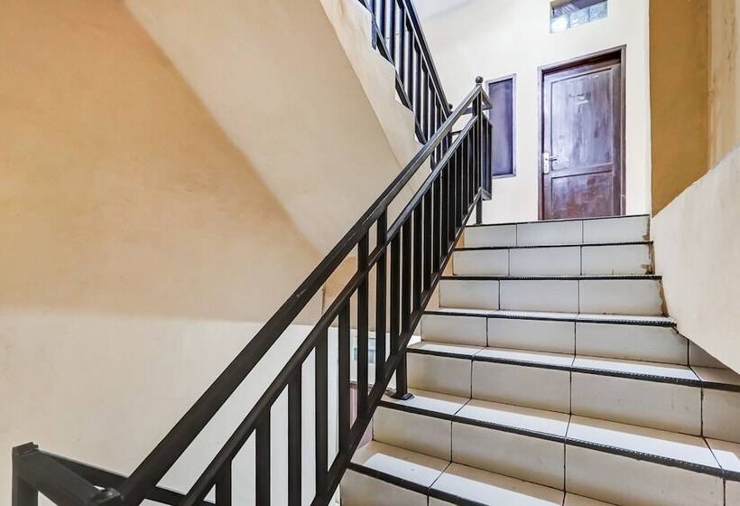 Hotel Oyo 91110 Wilson Homestay