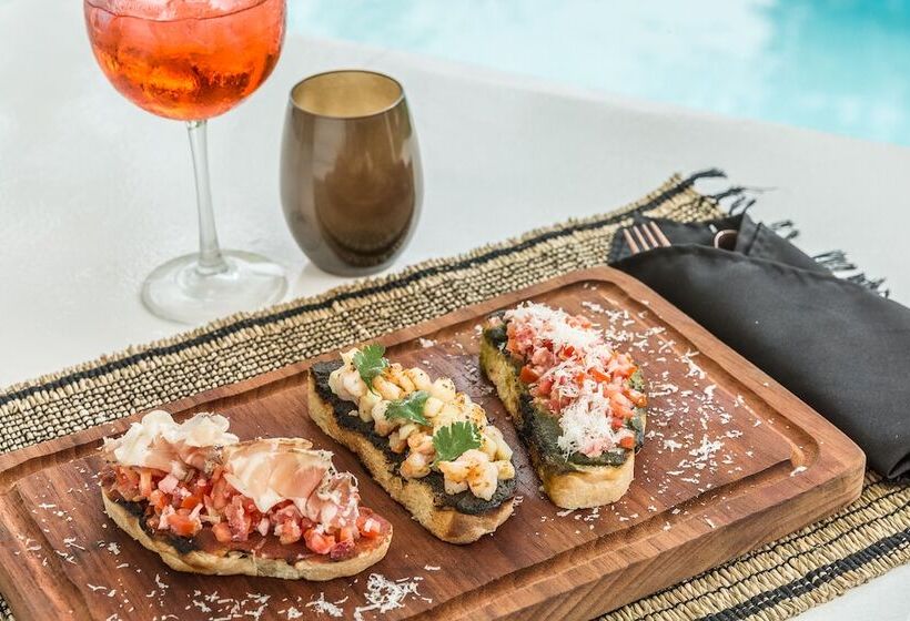 هتل Gigi Brown Beachfront Santa Teresa