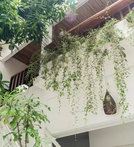 ホテル Naia Lombok