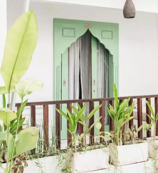 ホテル Naia Lombok
