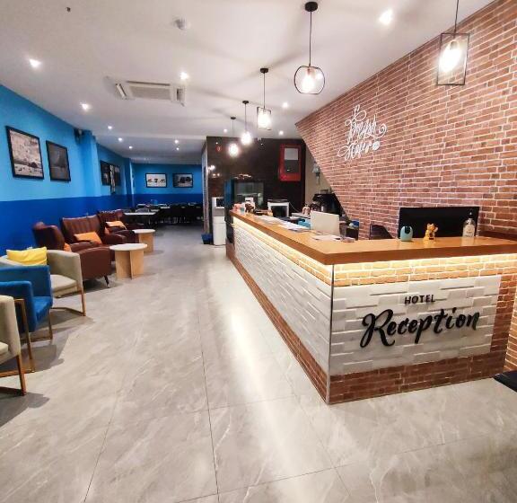 Szálloda Pangkor Pop Ash