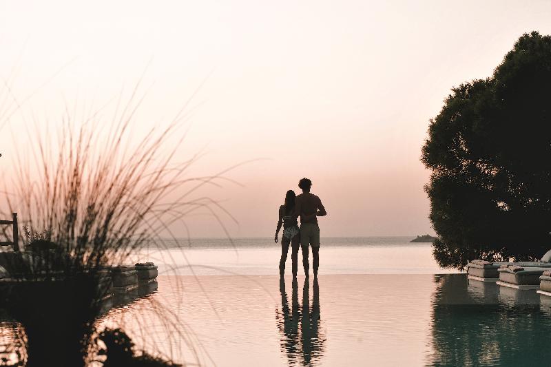 فندق Perios Beach House Adults Only