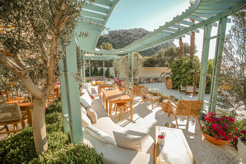 فندق Perios Beach House Adults Only