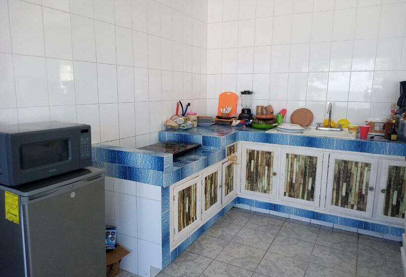 بنسيون Villa Ricarda En Costa Esmeralda A Pie De Playa