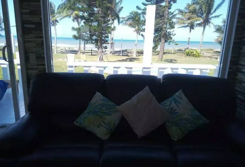 ペンション Villa Ricarda En Costa Esmeralda A Pie De Playa