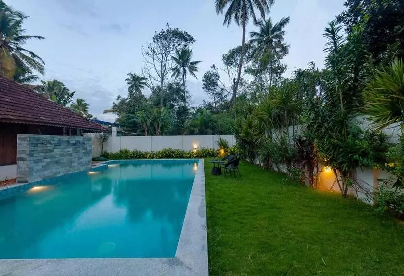 Aamiaismajoitus (B&B) Deshadan S Tarangi Beach Villas,marari