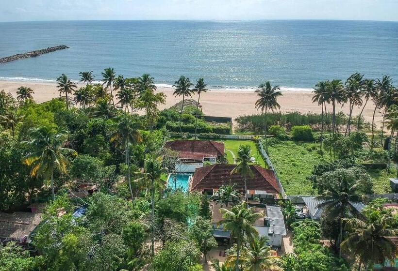 مبيت وإفطار Deshadan S Tarangi Beach Villas,marari