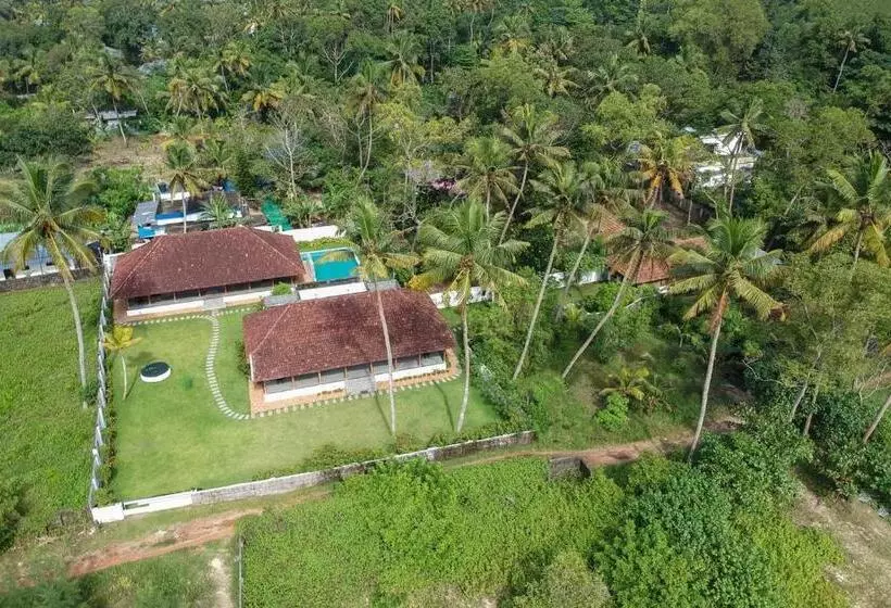 Aamiaismajoitus (B&B) Deshadan S Tarangi Beach Villas,marari