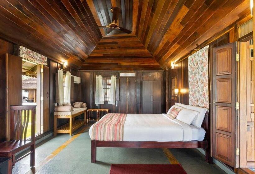 مبيت وإفطار Deshadan S Tarangi Beach Villas,marari