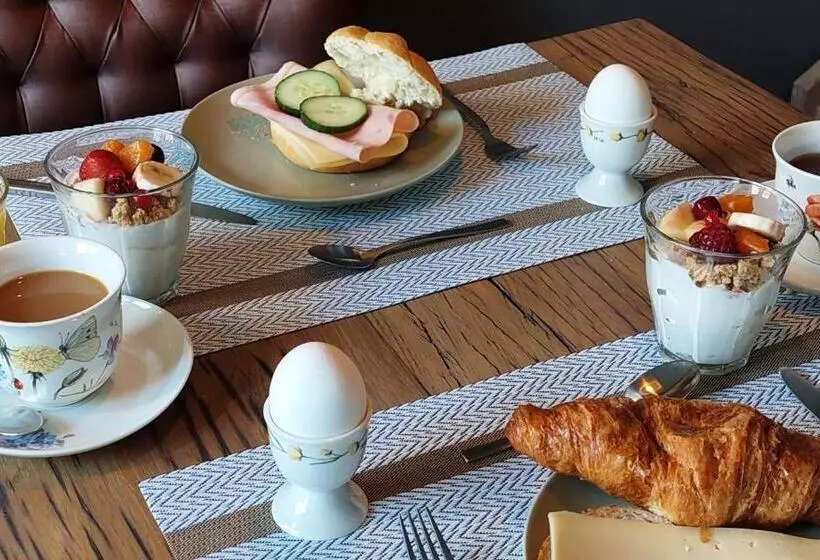 ベッドアンドブレックファースト Tusken Wad En Wâld