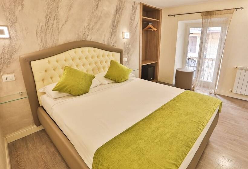 پانسیون Grottini Luxury Suites ~ Pantheon