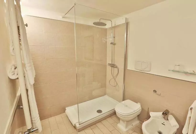 پانسیون Grottini Luxury Suites ~ Pantheon