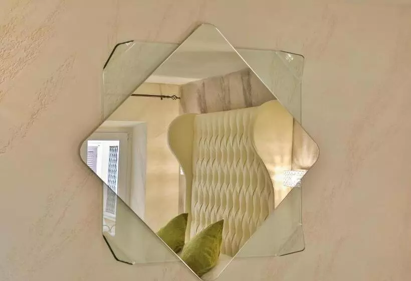 پانسیون Grottini Luxury Suites ~ Pantheon