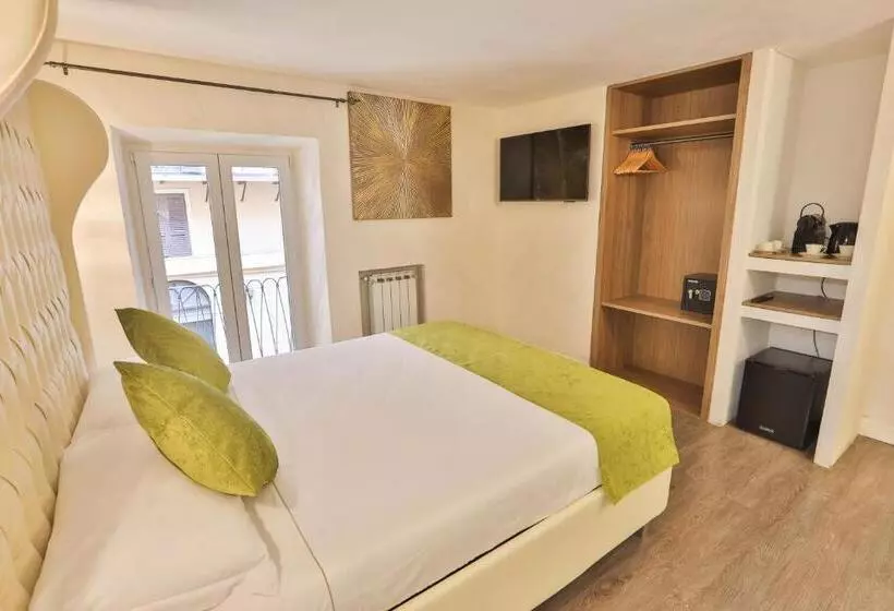 پانسیون Grottini Luxury Suites ~ Pantheon