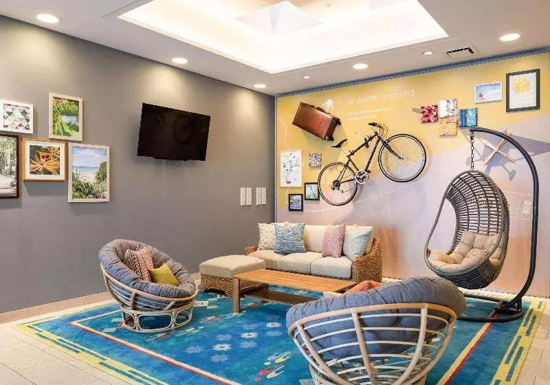 酒店 Comfort Inn Naha Tomari Port