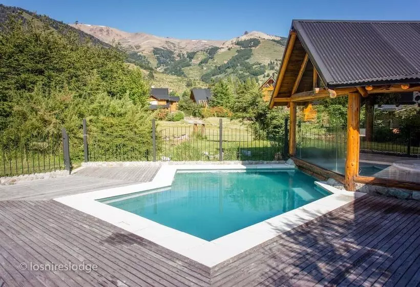 فندق Los ñires Lodge