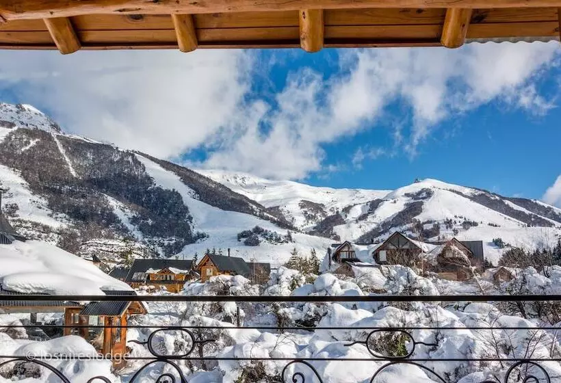 فندق Los ñires Lodge