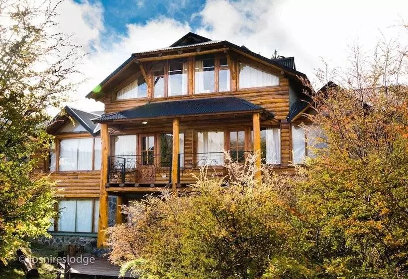 فندق Los ñires Lodge